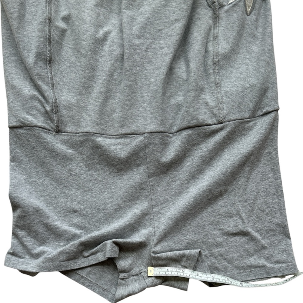 Grayson Threads Heather Gray Skort with Star Detail Size XL - Picture 4 of 6